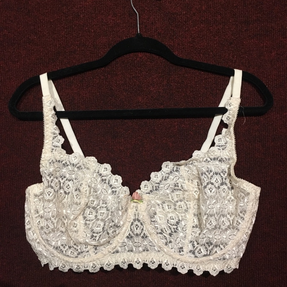 Victoria’s Secret bra